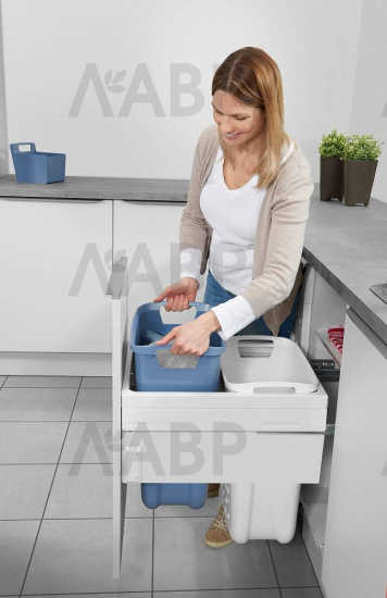 выдвижная система Laundry Carrier в базу 500мм с 2 корзинами для белья/3270511 / 25586 / оптом и в розницу / мебельная фурнитура "ЛАВР"