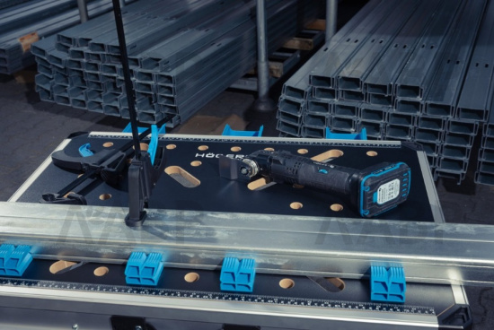 HOEGERT складной верстак 845*598*735-885мм/HT7G541 / 58346 / оптом и в розницу / мебельная фурнитура "ЛАВР"