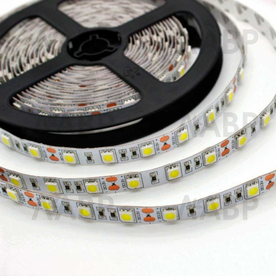 Лента светодиодная SMD5050 (60 диодов на метр) 12В 14,4Вт/м нейтральный белый, катушка 5м / 33092-1 / оптом и в розницу / мебельная фурнитура "ЛАВР"