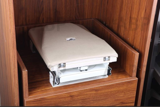 доска гладильная Firmax поворотно-выдвижная, белый  (300х430х140) FRM5812.430 / 25844 / оптом и в розницу / мебельная фурнитура "ЛАВР"