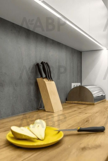 светодиодная лента 6Вт/м GTV2835 (60 д/м), IP20, 4000К, 8мм,5м/LD-2835-300-20-NE4P / 33343 / оптом и в розницу / мебельная фурнитура "ЛАВР"