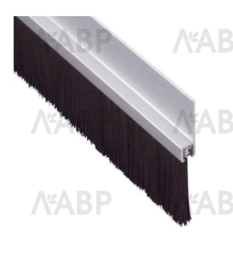 щетка полосовая 34*(4*4)*2500 мм (нейлон) черный (1250/2500)  / 16538 / оптом и в розницу / мебельная фурнитура "ЛАВР"