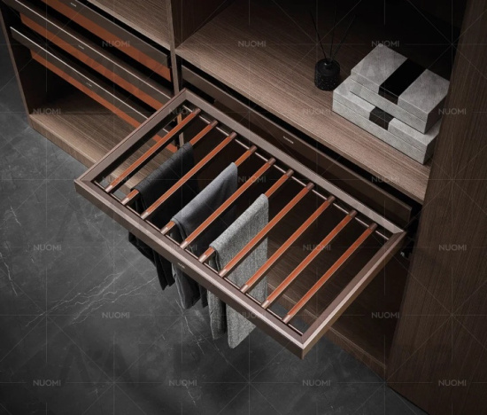 Nuomi/выдвижная брючница Ralphie 764*469*65mm, серый / 6110480 / 86021 / оптом и в розницу / мебельная фурнитура "ЛАВР"