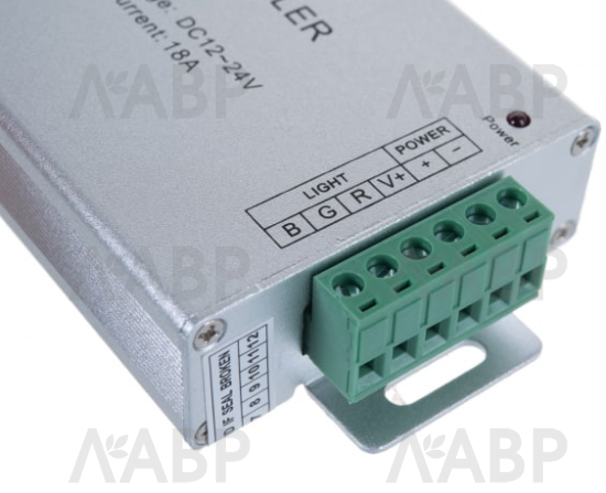 Контроллер для светодиодной ленты многоцветной RGB 24А 12-24В / 33095 / оптом и в розницу / мебельная фурнитура "ЛАВР"