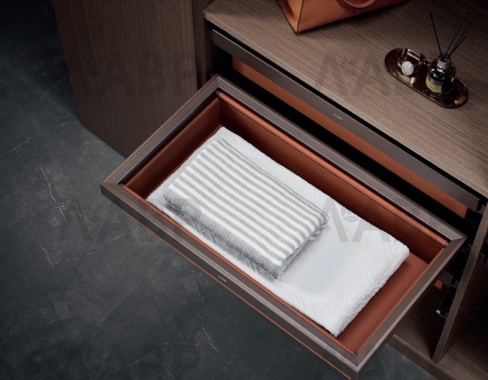 Nuomi/выдвижная корзина кожаная Ralphie 564*469*184mm, шампань / 6100260 / 86058 / оптом и в розницу / мебельная фурнитура "ЛАВР"